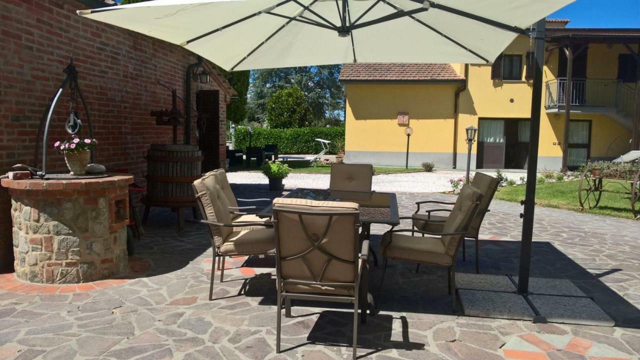 Borgo Terrosi Bed & Breakfast Sinalunga Bagian luar foto